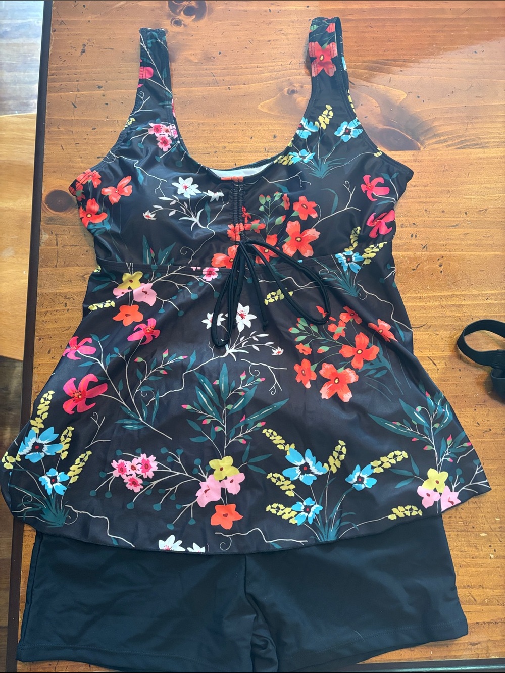 Women’s swim suit